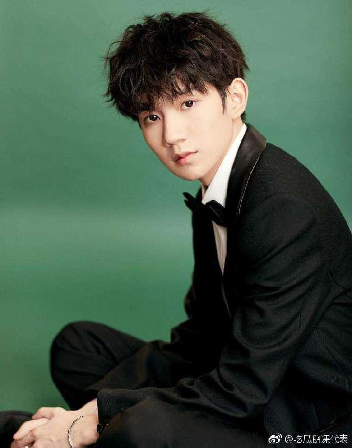 王源娱乐圈吃瓜爆料视频,揭秘明星幕后故事