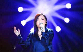 娱乐吃瓜女艺人唱歌,惊艳亮相引热议